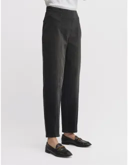 Yarra Trail Covert Slim Ankle Denim Size 16 AU Slate for rent on The Volte - image 3