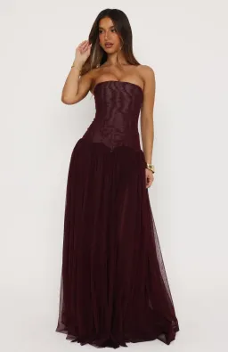 White Fox Magic Muse Maxi Fig for rent on The Volte - image 4