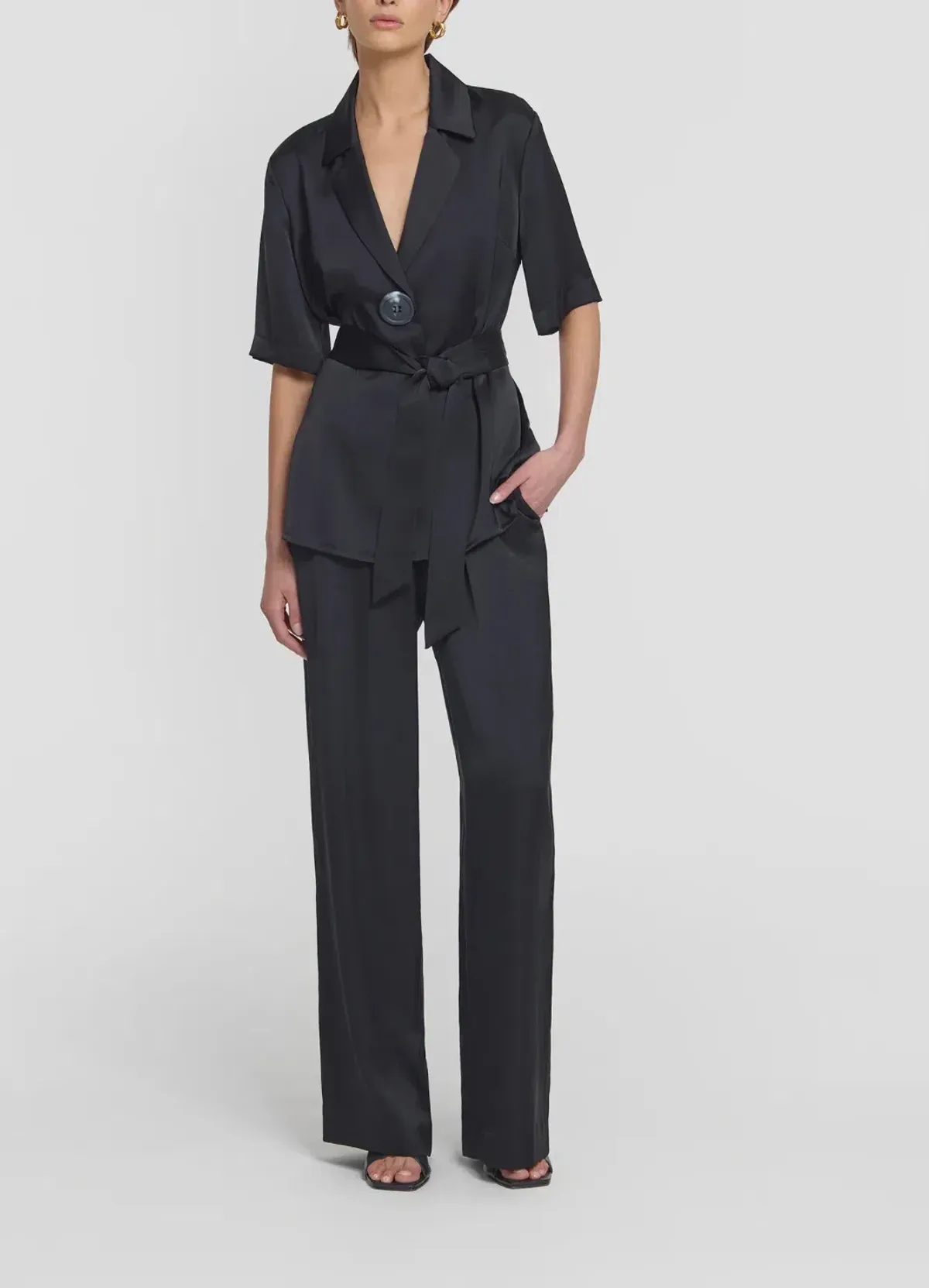Viktoria & Woods Chorus Top Size 0 (AU 6) and Pilot Pants Size 0 (AU 6) in black - Image 1