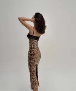 Malimarea Chui Midi Dres Size XS for rent on The Volte - image 3