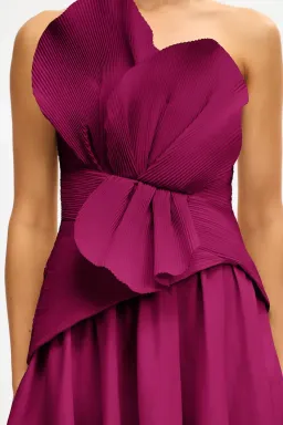 Acler Sageton gown - magenta for rent on The Volte - image 4