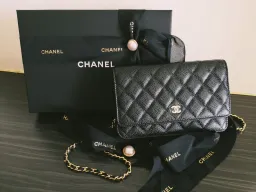 CHANEL wallet on chain Black Caviar for rent on The Volte - image 1