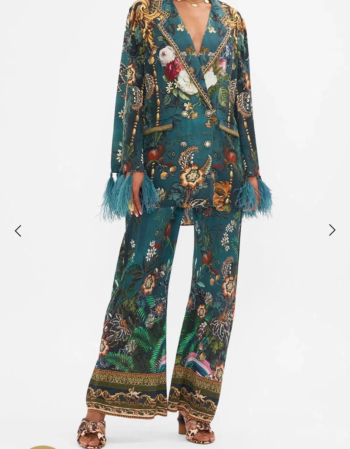 Camilla Flared Sleeve Double Breasted Jacket in the "Verdis World" print.Key Deta Size S - Image 3