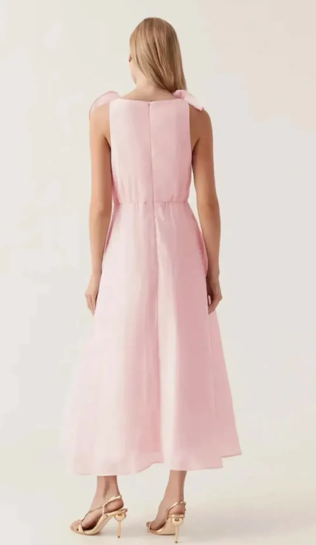 🌸 AJE Genesis Midi Dress – Soft Pink – Size 8 AU🌸 for rent on The Volte - main image