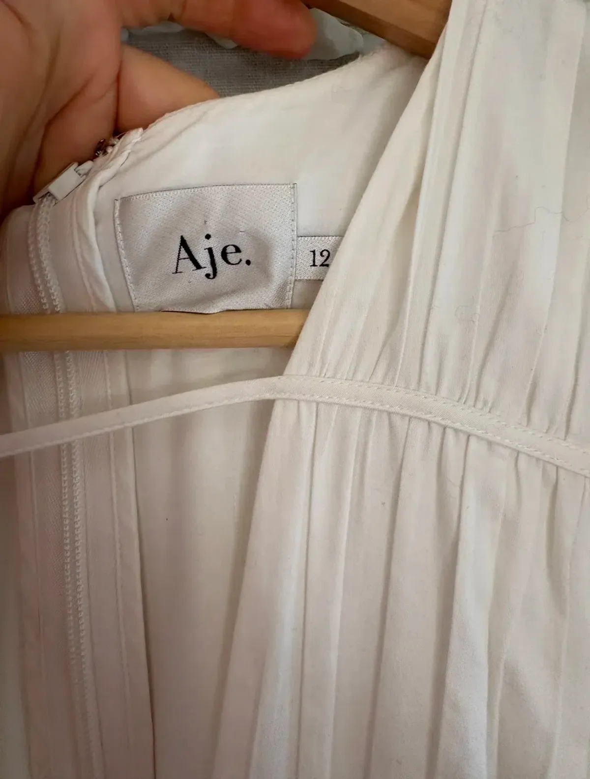 AJE NEW - FALLINGWATER RUCHED WHITE MIDI DRESS Size:12 - Image 8