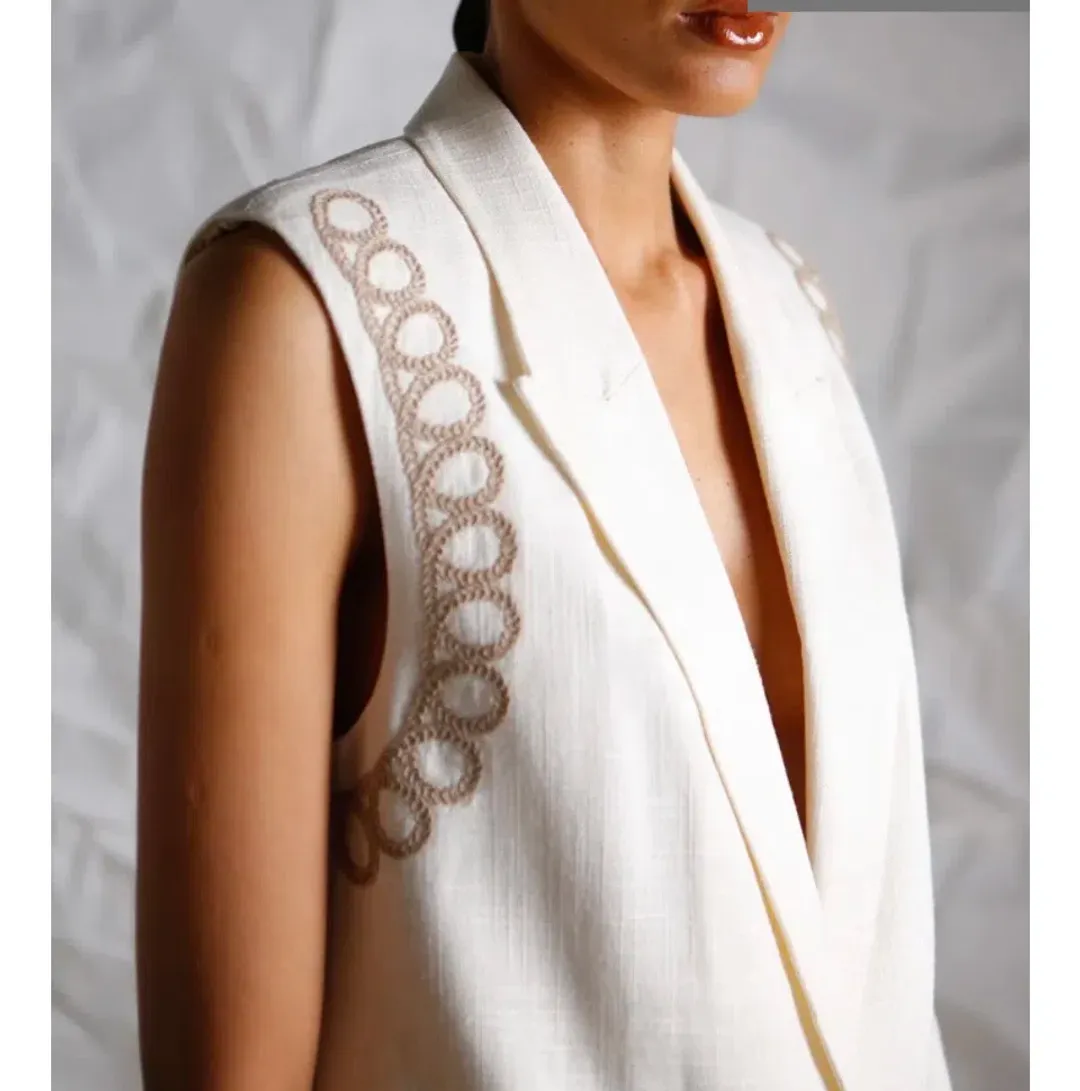 IXIAH Brand New Vest Size: AU 8 for rent on The Volte - main image