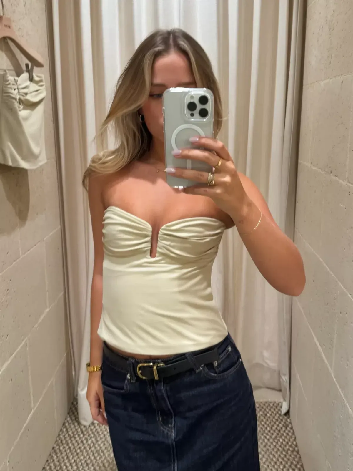 Venroy Ruched Strapless Bodice Pale Straw Size 6 - Image 1