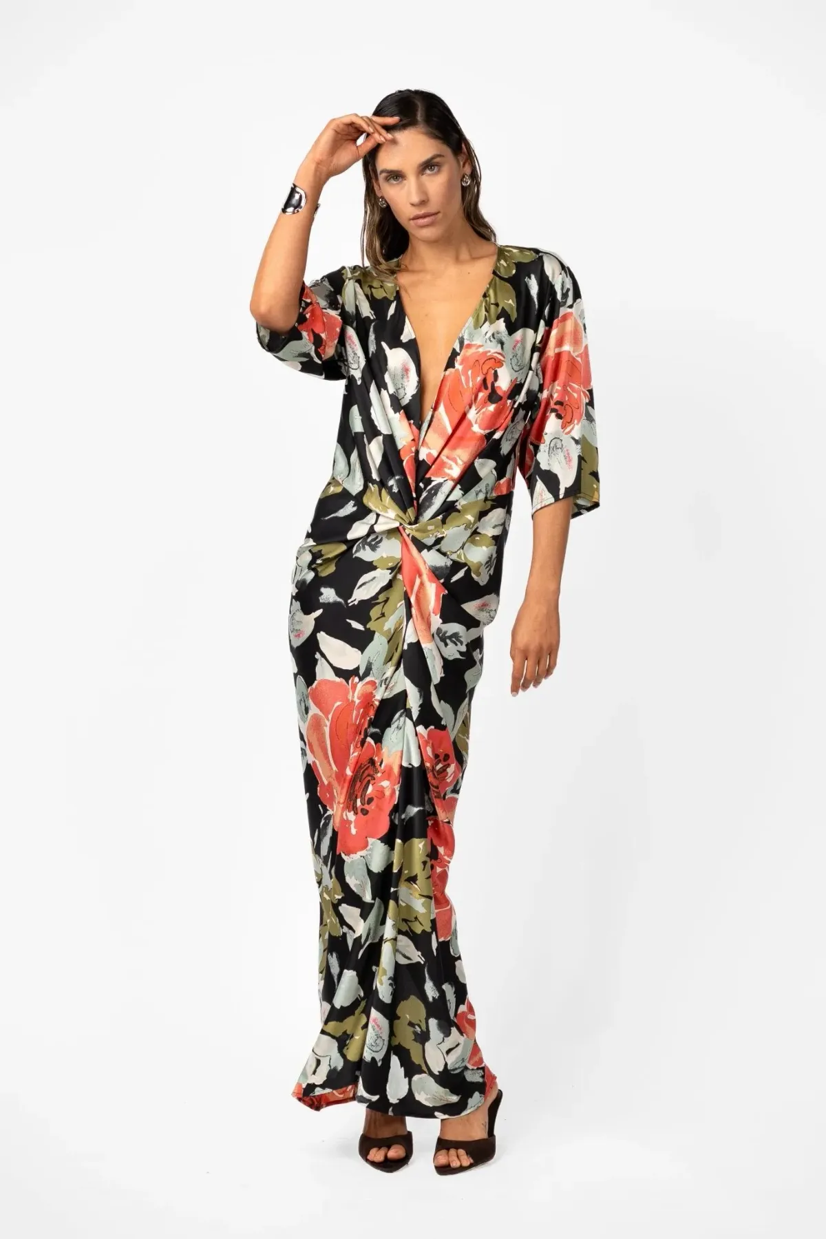 One Fell Swoop Alex Kimono Kuro Hana - Image 1