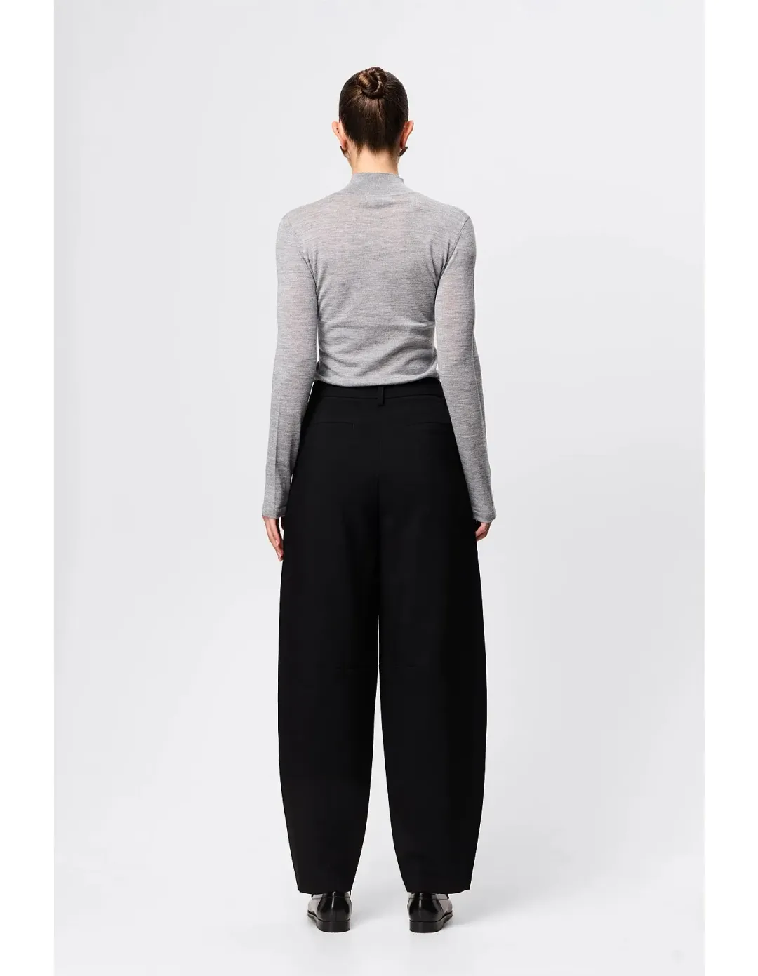 Mossman Sonder Pant Black Size 12 AU for rent on The Volte - main image