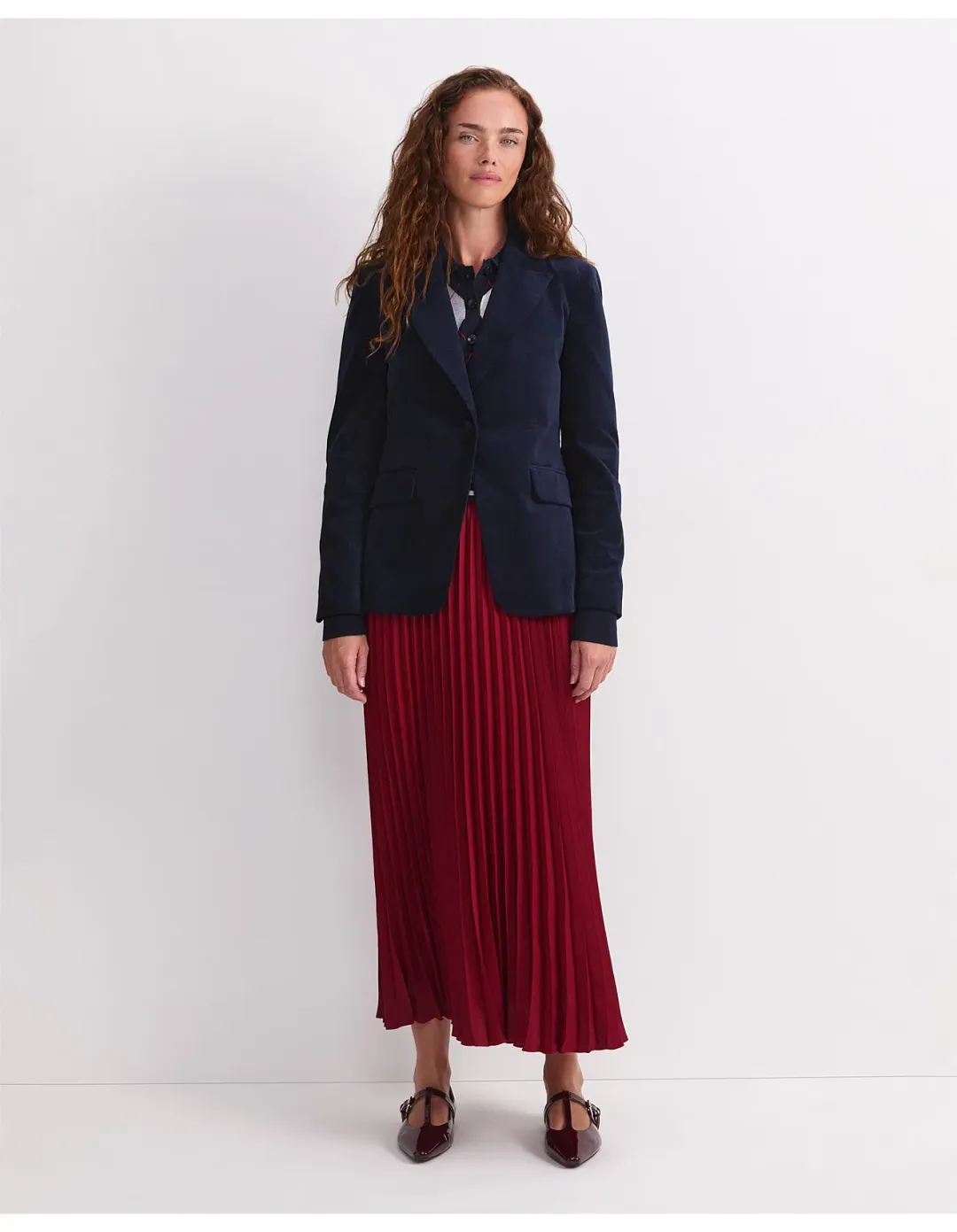 Sportscraft Thea Velvet Blazer Navy Size 12 AU for rent on The Volte - main image