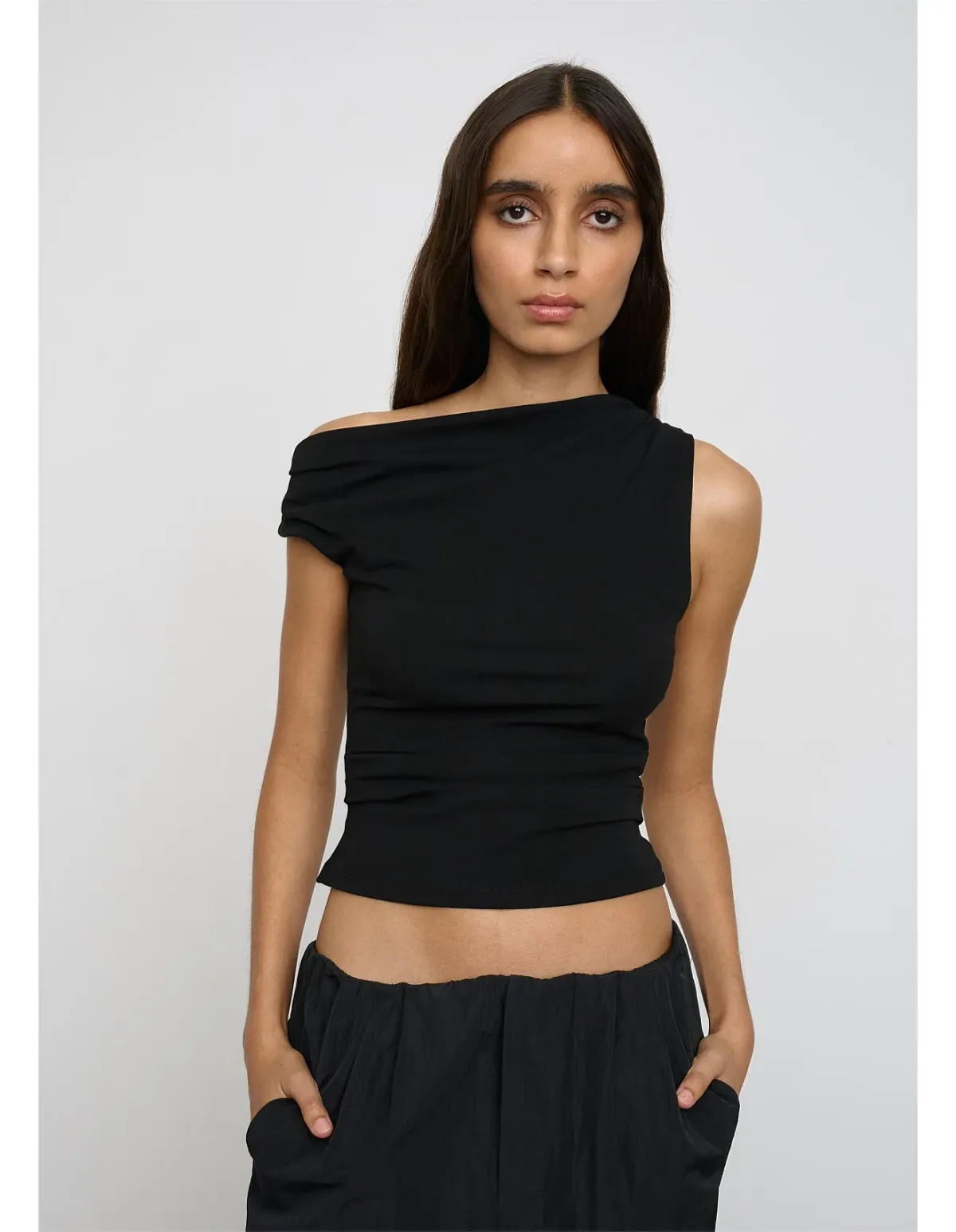 One Of Others Paeton Top Black Size 2 AU - Image 2
