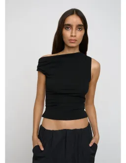One Of Others Paeton Top Black Size 2 AU for rent on The Volte - image 2
