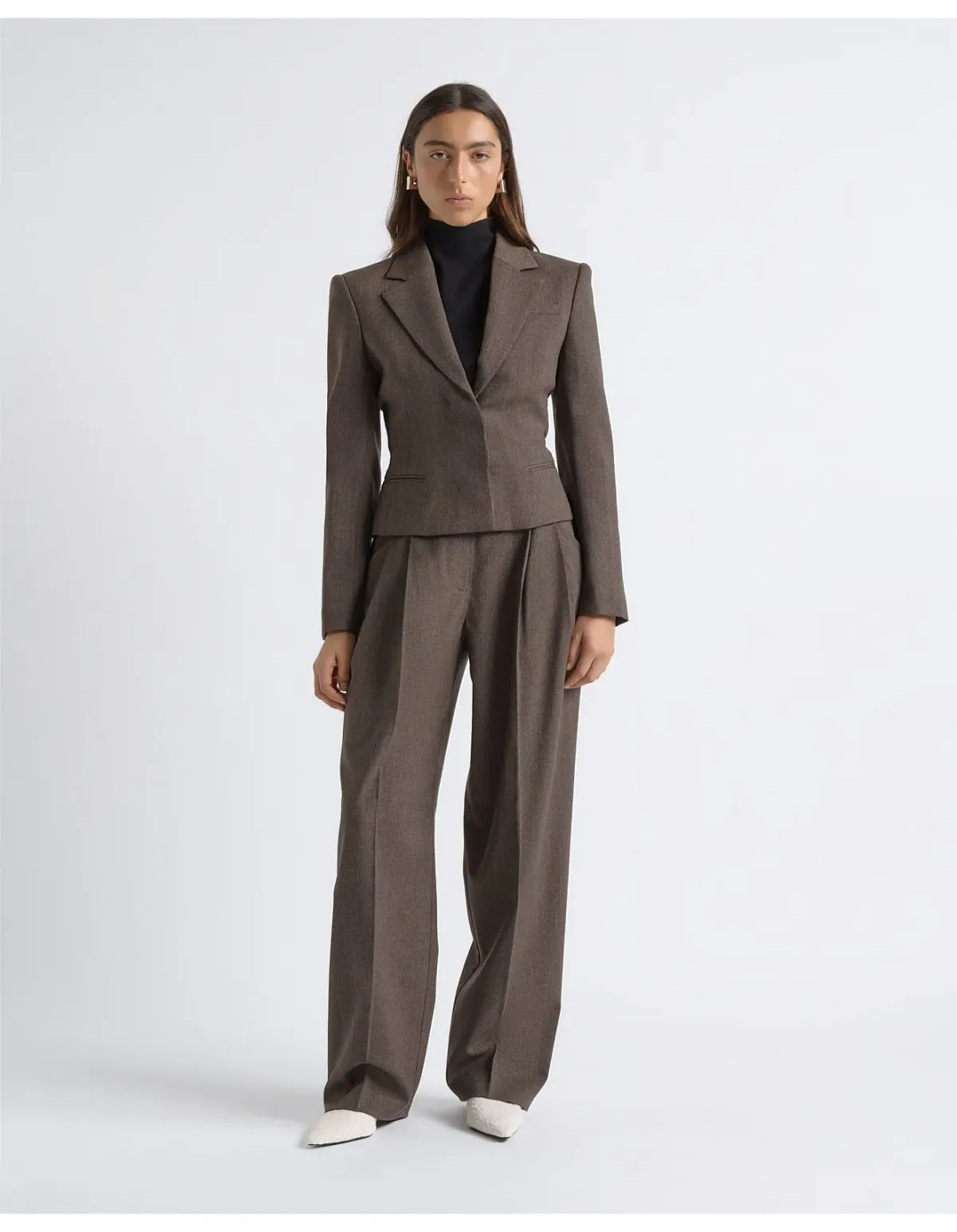 Cue Single Breasted Crop Blazer Brown Size 6 AU - Image 2