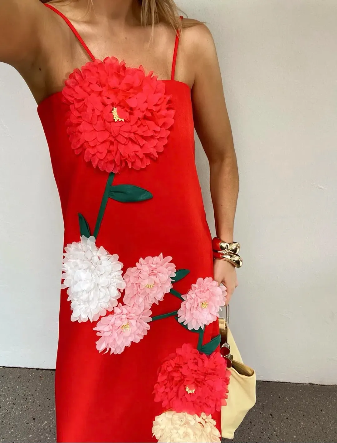 ELLIATT BUTTERCUP EMBROIDERED DRESS SIZE S / 8 RED for rent on The Volte - main image