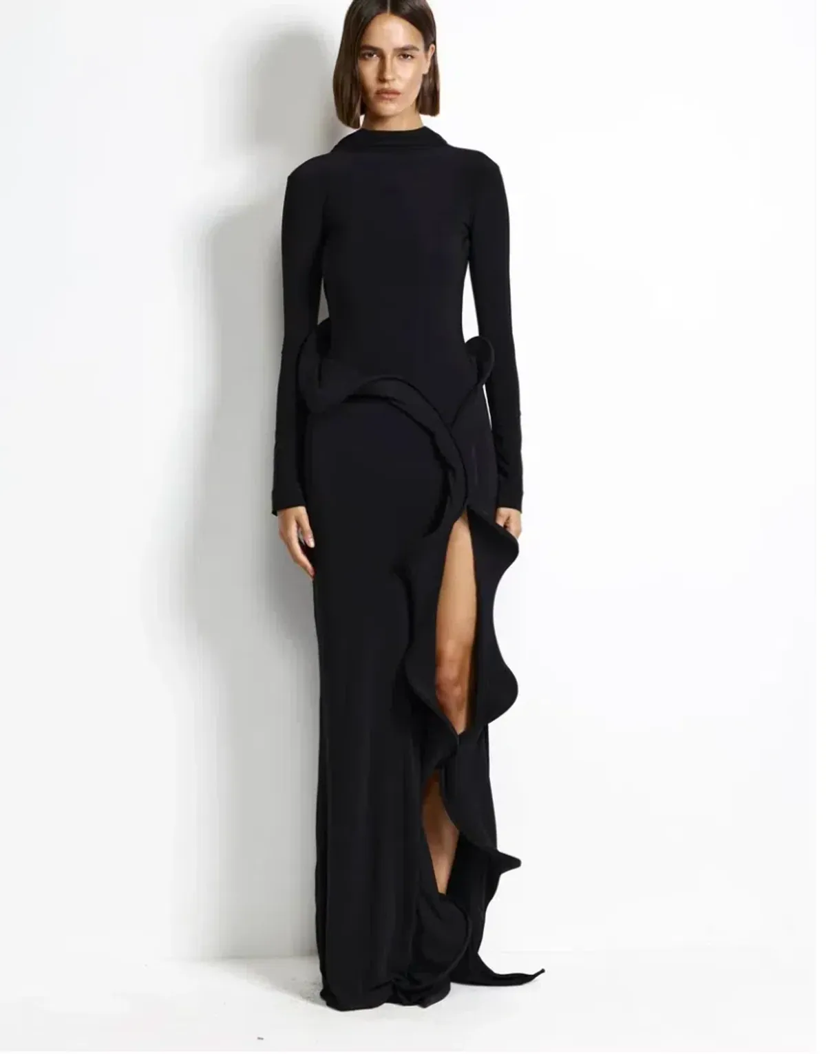 Effie Kats Orabella Gown in Black size 6 - Image 1
