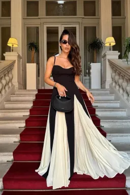 ARCINA ORI PALOMA DRESS SIZE 6 for rent on The Volte - image 9