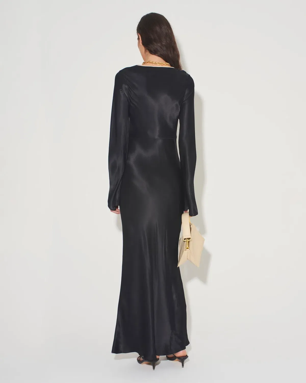 Hansen & Gretel Gwyneth Black long sleeve maxi dress - Image 3