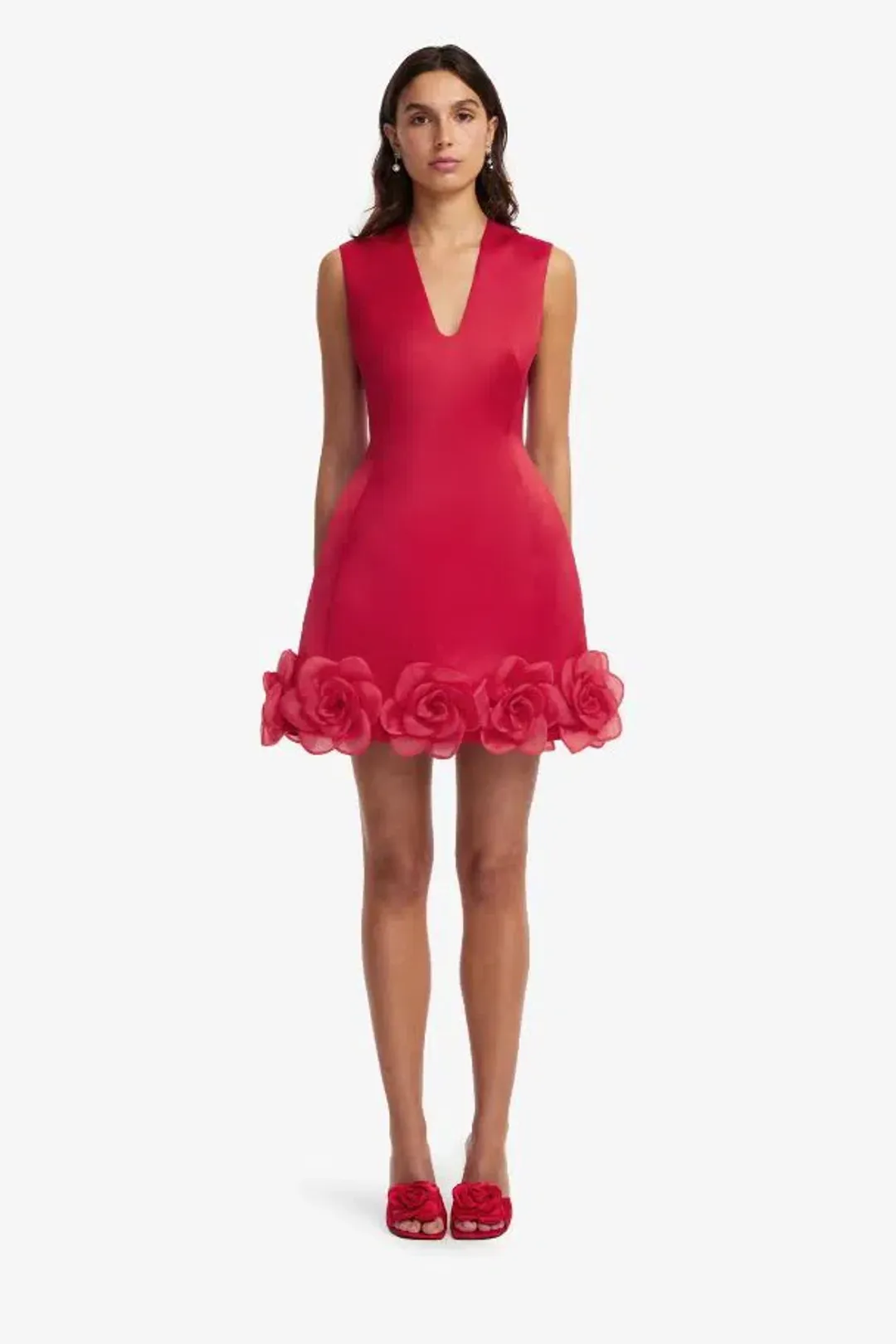 🥀 Leo Lin BREE V neck mini dress - Size 6 - Scarlett Red Floral outfit 🥀 for rent on The Volte - main image