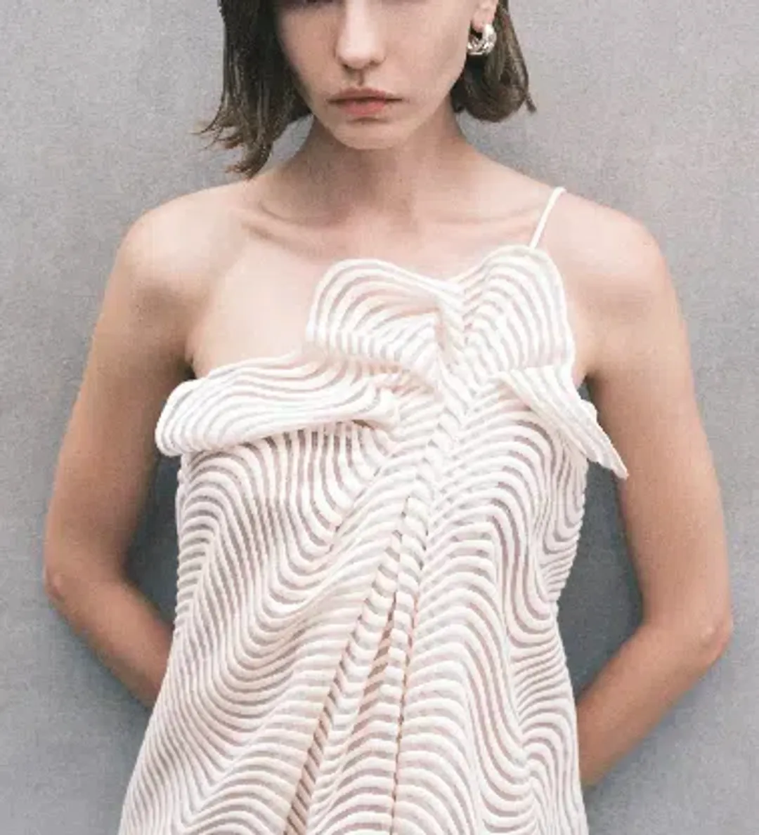 Bianca Spender - IVORY SCALLOPED LACE DRIFT DRESS Size 1 for rent on The Volte - main image