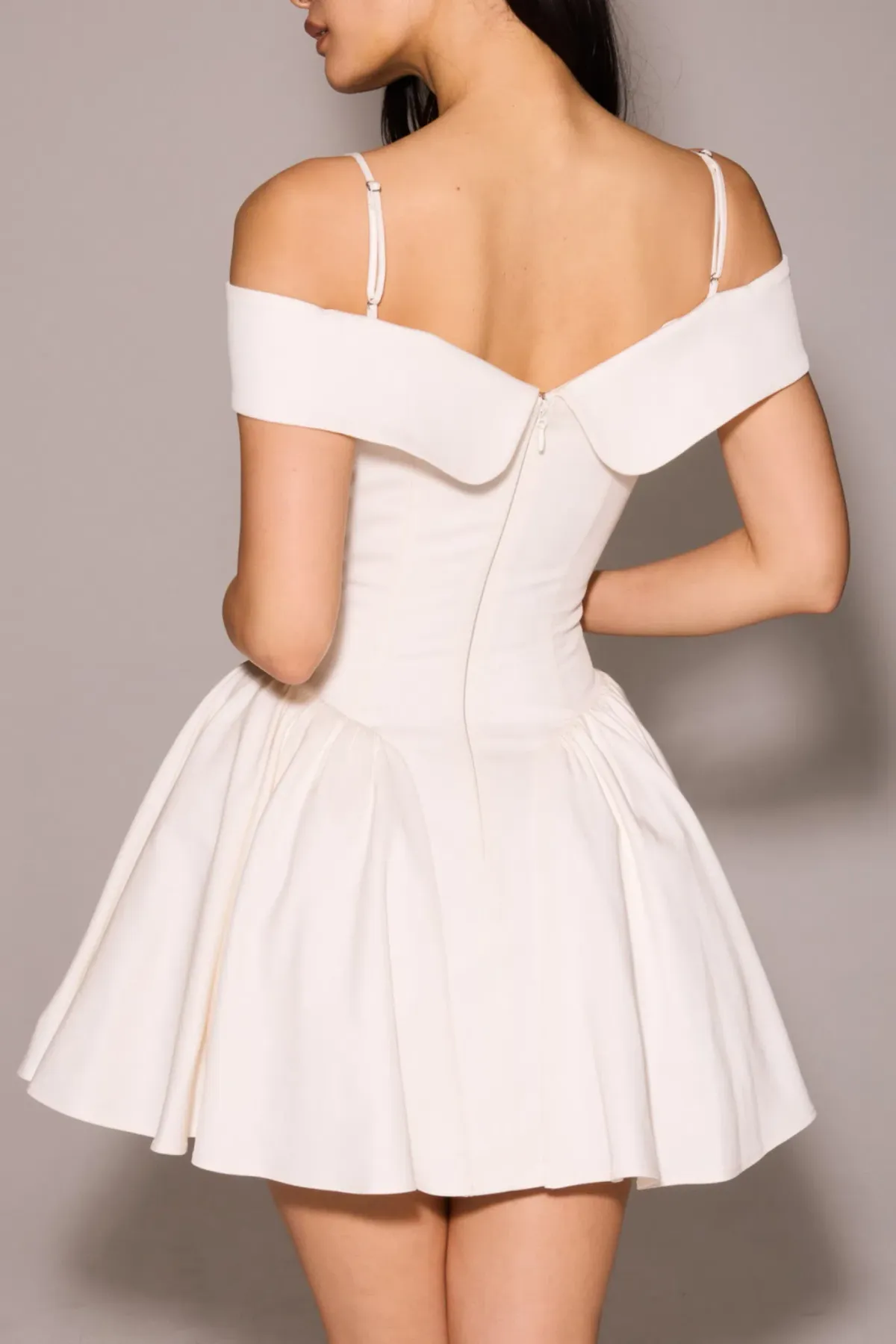 House of CB Elida White Twill Off-Shoulder Mini Dress — XS Bigger Cup - Image 2