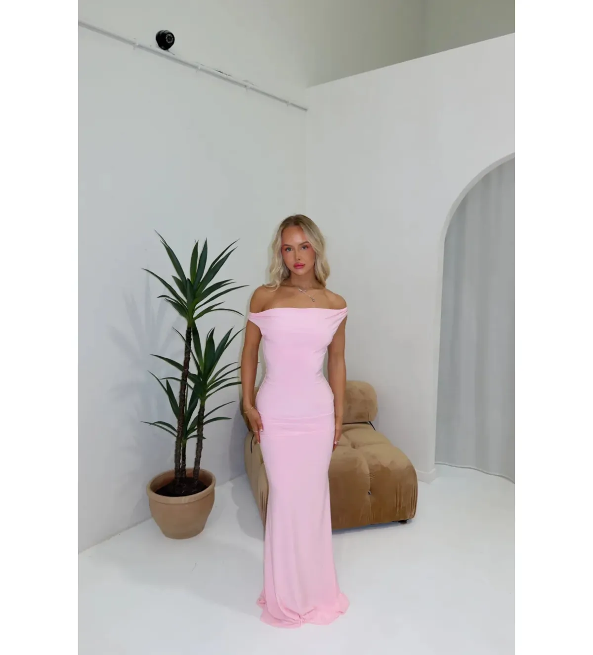 Natalie Rolt Bettina Maxi Gown Blossom Pink Size 8 - Image 1
