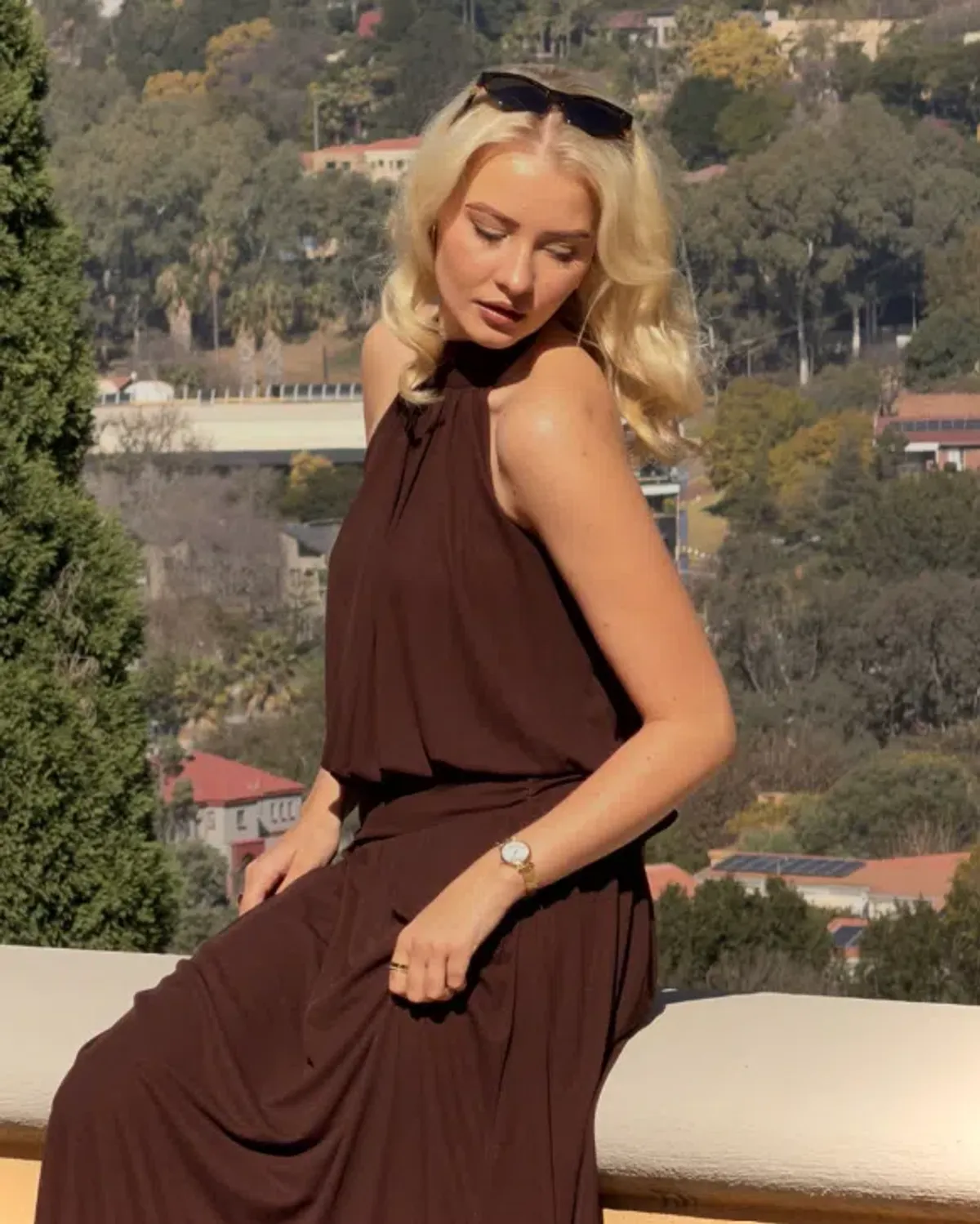 Forever New - Layne Bubble Waist Halter Top and Layne Gathered Basque Maxi Skirt Size 8 - Image 1