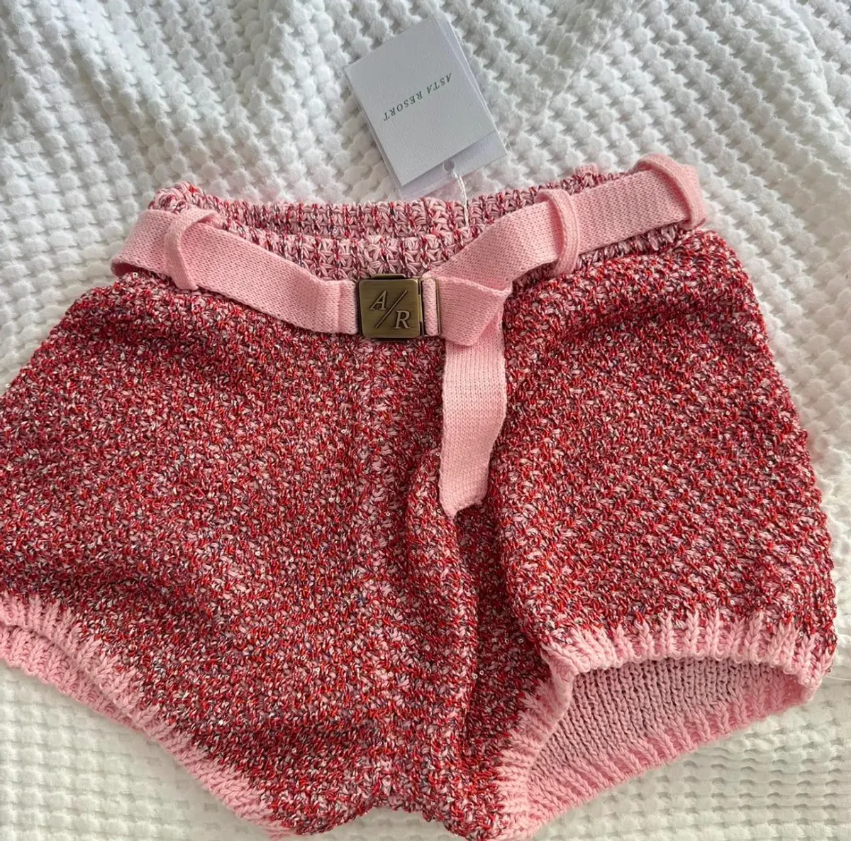 Asta resort pink sparkly knit top and short set - Image 3