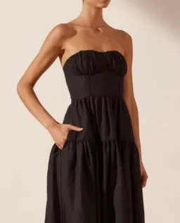 Shona Joy Morgan Midi Dress Black Size 6 for rent on The Volte - image 3