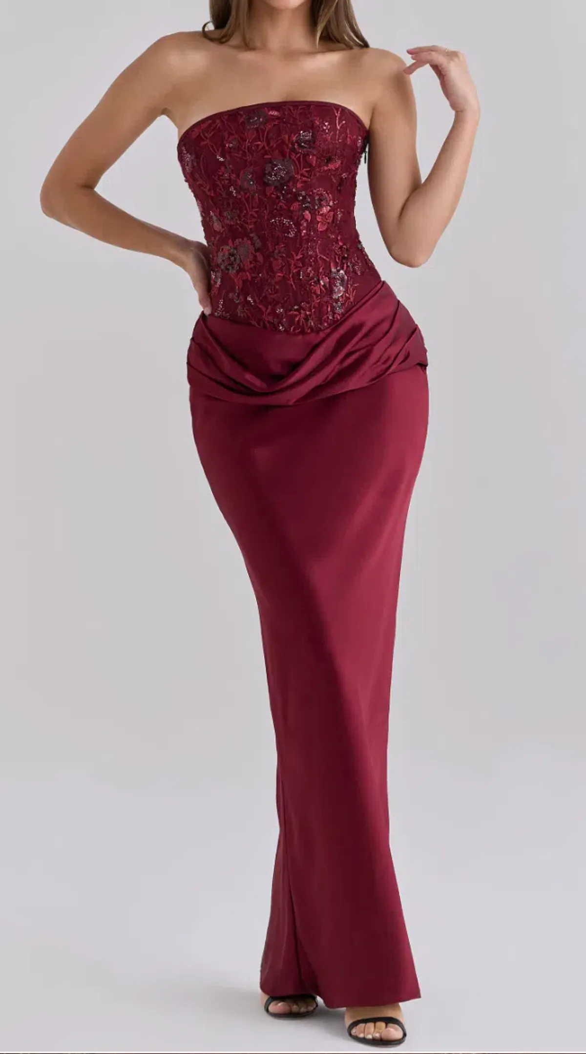 House of CB Samina Maxi Red M/10-12 - Image 1