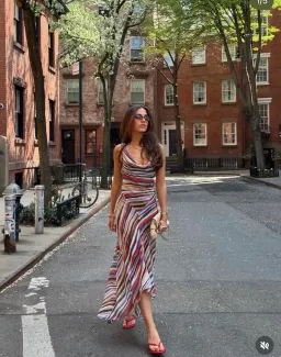 Realisation Par Cora Dress Mirage Size XS / AU 6 for rent on The Volte - image 3