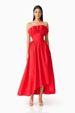 Elliatt - Laurel Sleeveless Maxi Dress - Red - Size 14 for rent on The Volte - image 4