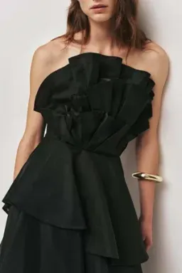 AJE - Selestia Gown - Black - Size 16 for rent on The Volte - image 4