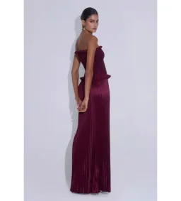 L'Idee Maya Gown in Wine Size AU8 for rent on The Volte - image 3