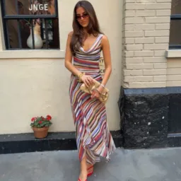 Realisation Par Cora in Mirage Size Small / 8 AU for rent on The Volte - image 3