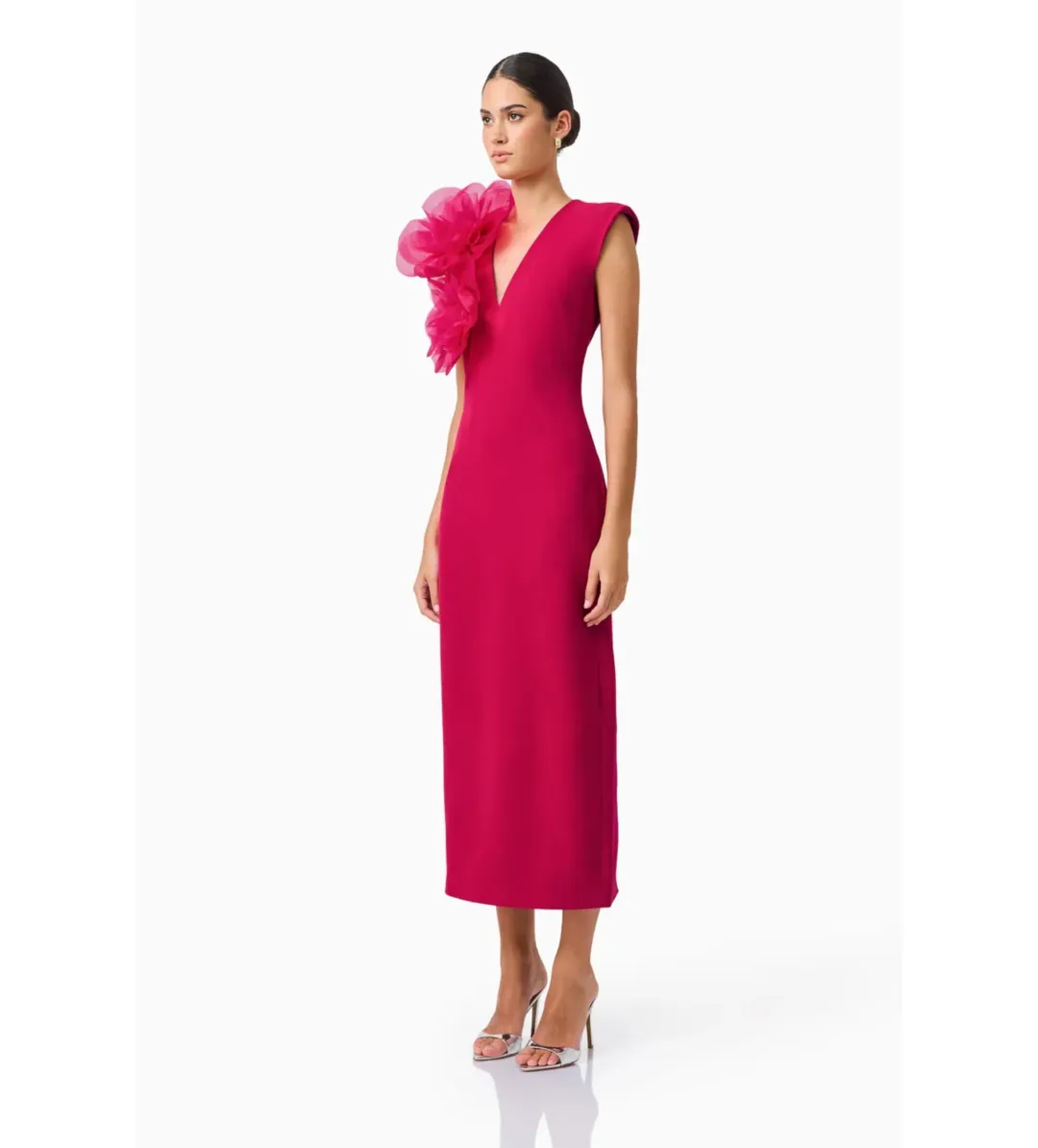 Elliatt Verdessa V-Neck Maxi Dress in Raspberry Pink Size M/AU 10 for rent on The Volte - main image