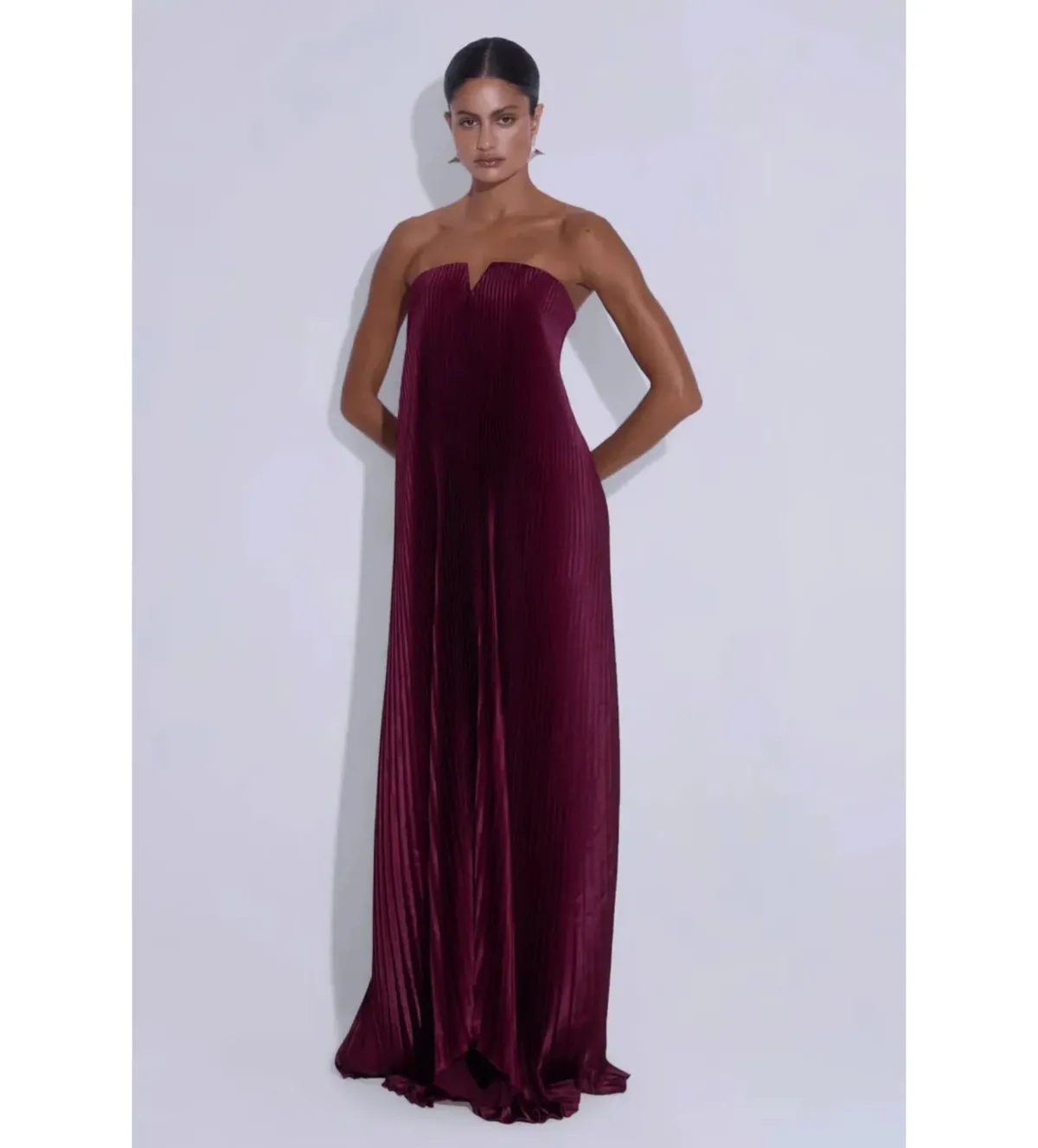 L'Idee Black Tie Gown in Wine Size AU10 - Image 1