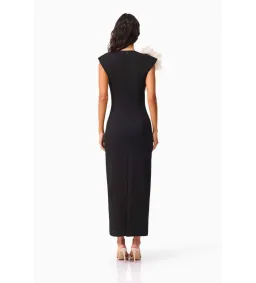 Elliatt Zahara V-Neck Gown in Black Size XS/AU6 for rent on The Volte - image 3