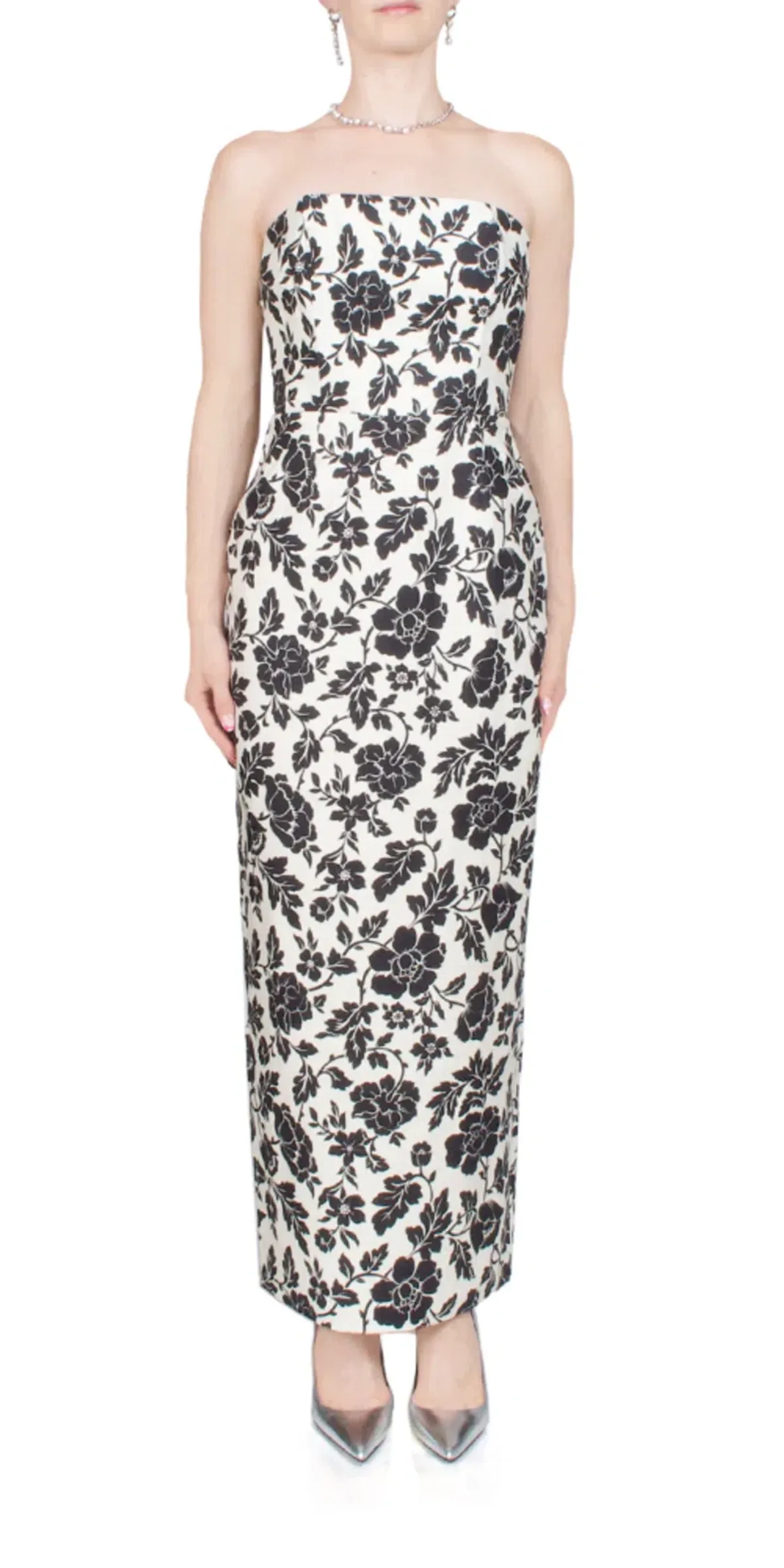 Posse Romeo Gown - Image 3