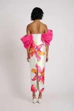 Eliya The Label - Joni Dress - Size 16 for rent on The Volte - image 5