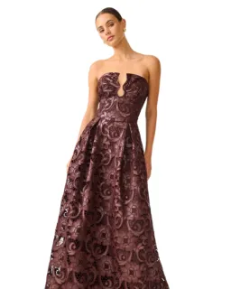 Elliatt Novelle Sweetheart Maxi Dress Chocolate Brown Size M / AU 10 for rent on The Volte - image 3