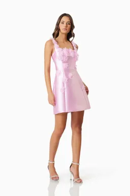 Elliatt Elder Dress - Pink size 6 for rent on The Volte - image 3