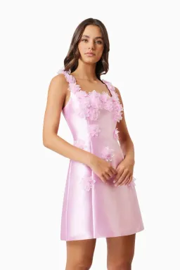 Elliatt Elder Dress - Pink size 6 for rent on The Volte - image 2
