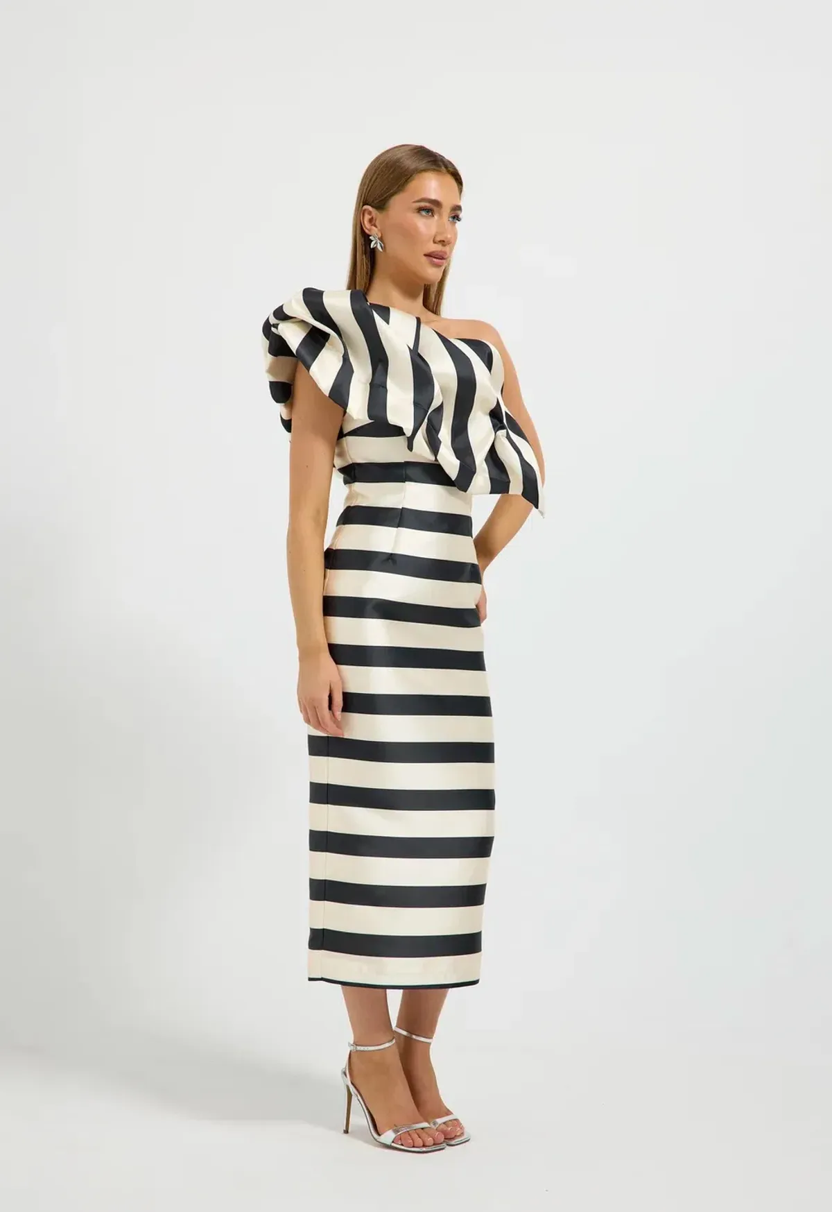 Pasduchas Valerie Shoulder Midi Black and Cream Size 8 - Image 2