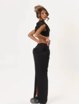 THE HONEY HUT - ROSALIE & ANTONIA SATIN SET for rent on The Volte - image 4