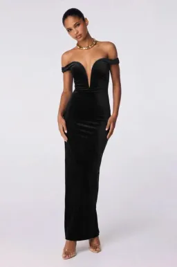 Nookie Valentina Off-Shoulder Gown in Black Size XS / AU 6 for rent on The Volte - image 1