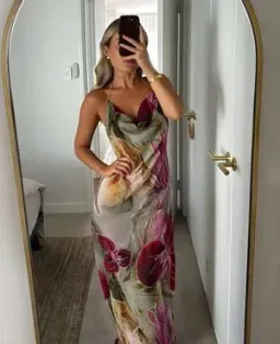 Jaded London - Dahlia Maxi for rent on The Volte - image 3