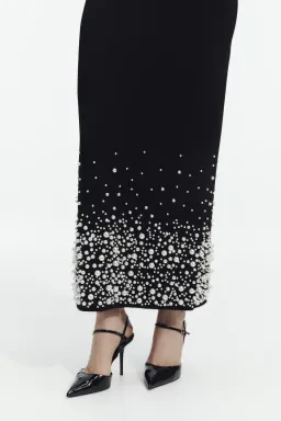 π€ AJE Marlene Pearl Knit Midi Dress β Black β Size AU 6 π€ for rent on The Volte - image 4