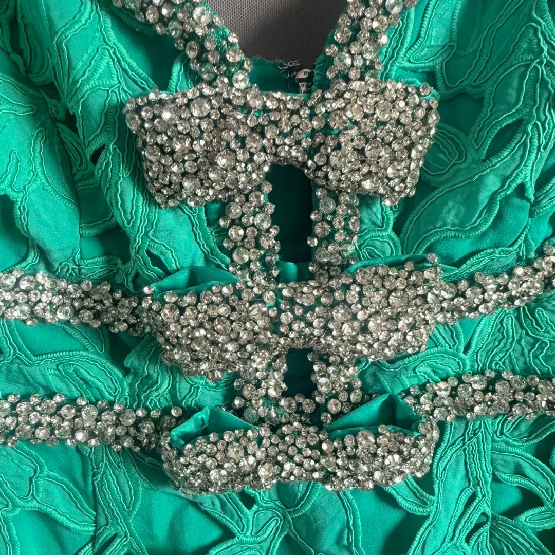 💚 Rebecca Vallance Eden Bow Mini Dress – Emerald Green – Size AU 8 💚 for rent on The Volte - main image