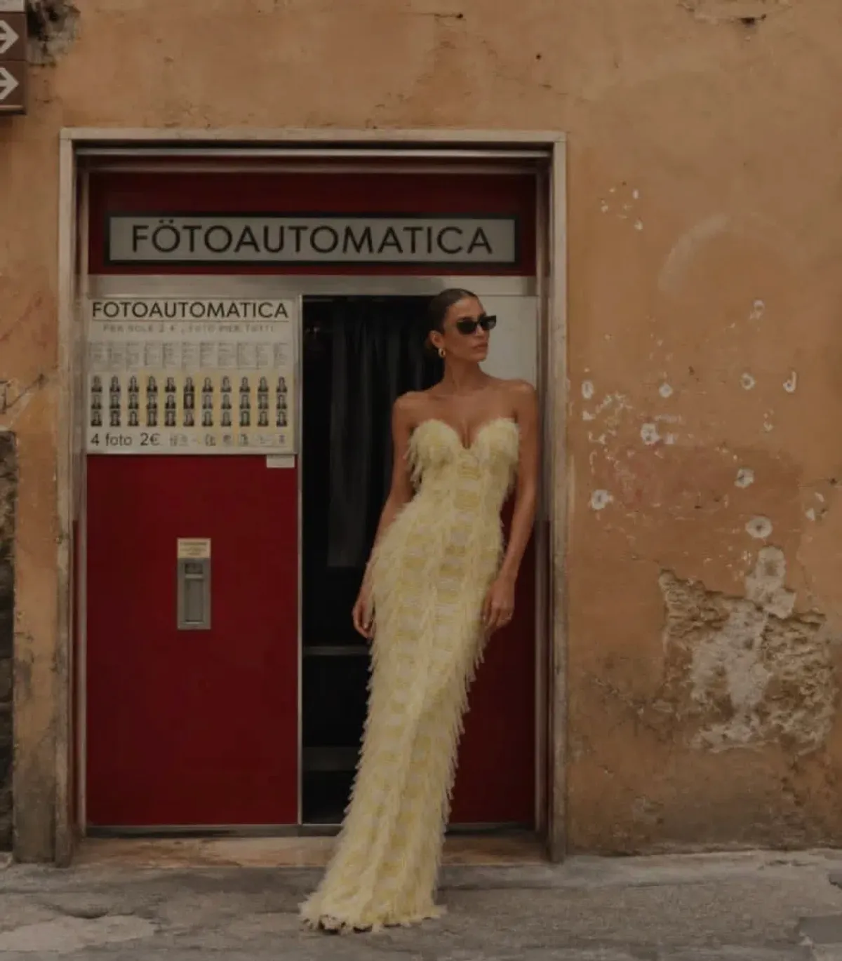 Jefre Sei Jasmine Gown Chello Size 6 - Image 4