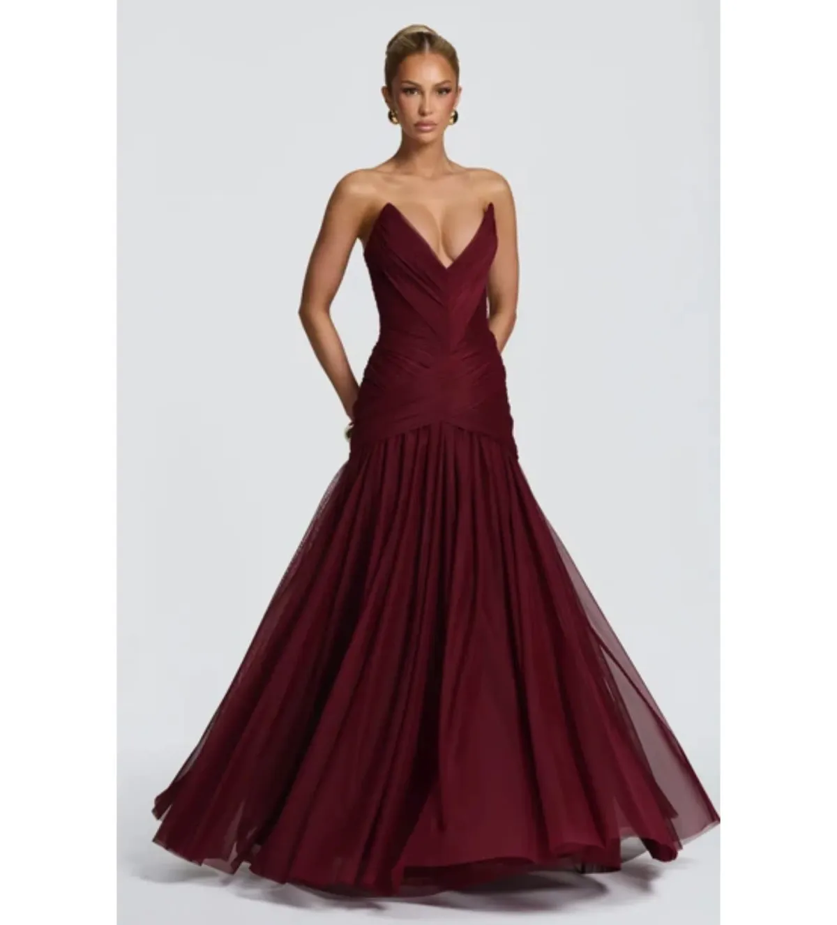 Babyboo Persephara Maxi Dress in Cherry Lacquer Size AU10 - Image 1